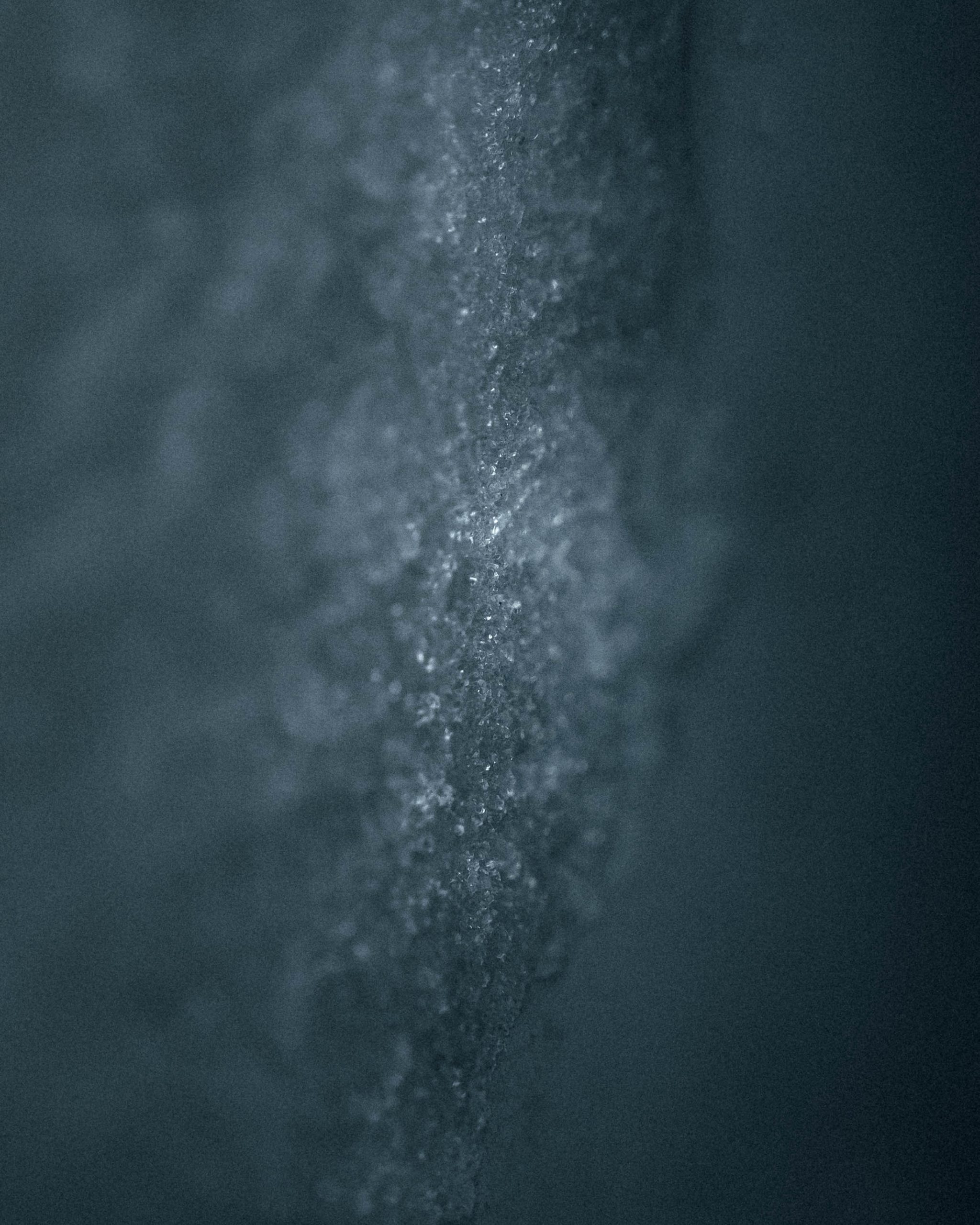 water waves in close up photography